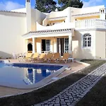 Vila Rosada