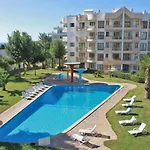Great 1Bed Flat - Praia Da Rocha - Wi-Fi - Parking