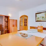 Al - Colina Beach Holidays