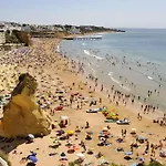 Remarkable 1-Bed Apartment In Olhos De Agua