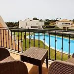 House F São Rafael Beach - Free Wifi&Airco, NETFLIX ready - 300m from the beach