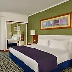 Holiday Inn Algarve - Armacao De Pera, An Ihg Hotel