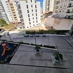 Apartamento Na Praia Com Estacionamento