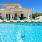 Villa Agapito - Sea View - Ac - By Bedzy
