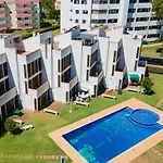 Cozy Getaway W/ Pool In Vilamoura By Lovelystay