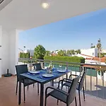 Costa Cabanas 32