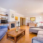 Villa Ocre