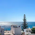 1Bed Apartment Amazing Sea View