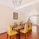 Santa Luzia Apartment Sl005