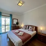 Armacao De Pera Typical By Homing