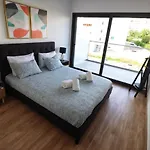 Urban Beach - Crystal Apartment