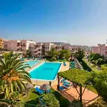 Casa Da Luz 5 - St James Apt 2 Bedrooms , Amazing Sea View , Pool , Wifi