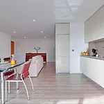 Sky Beach Apartment