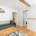 Newly Renovated Flat In Historic City Center