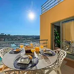 Luxury 1 Bedroom, Apartment Marina De Albufeira Near Old Town