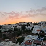 Timi'S House - Espacoso Apartamento A 350 M Da Praia E Centro Da Cidade Velha