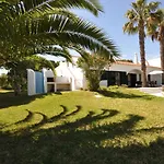 Attractive Villa In Vilamoura With Private Terrace