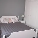 Beautiful And Cozy Flat Close To Beach And Center