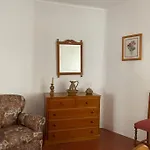 Moradia Em Olhos D'Agua