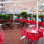 Modern Apartment In Portimao 67M² With Shared Pool