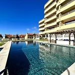 Vilamoura Marina Mar 2 With Pool By Homing