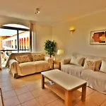Los Arcos Apartment II