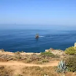 Carvoeiro Sol Seafront