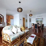 Santa Luzia Residence Apartamento T2 Com Piscina & Varanda