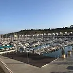 Spacieux Appartement Logis Des Fees De La Marina En Rez-De-Chaussee De Chaussee