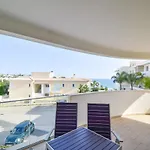 Pola Seaview Apartment By Moje Holiday