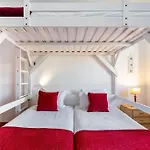 Family Apartment Pool & Terrace
