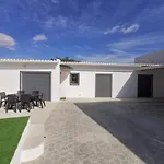 Casas Caiado Two Houses With Swimming Pool