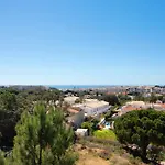 Apartamento T1 - Em Zona Tranquila
