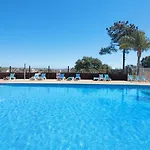 Apartamento T1 - Em Zona Tranquila