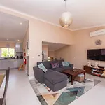 B89 - Porto Dona Maria Apartment