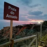 Beach & Sea Apt, Fast Wifi, Airco, Private Parking And Pool
