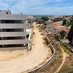 Bay View One, Stunning 3 Bed Condo With Sea View & Rooftop Pool