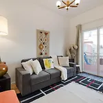 Casa Largo Da Mo