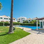 Casa Oceanus - 2Bdr W Pool & Relaxing Balcony - 5 Mins Downtown