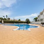 Costa Cabanas 46