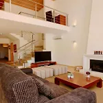 Villa Nuki- Cleverdetails, Quiet Location, Sleeps 8, Private Pool