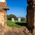 Salthouse Portugal - Exclusive Studio