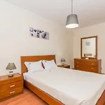 Casa Mergoux - 15 Mins Walk City Center - Quiet - Spacious