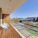 White & Nature Apartment