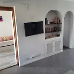 Apt-236