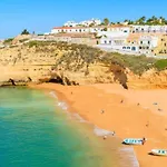 Relaxing Beach Paradise