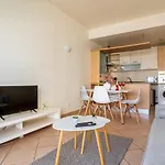Charming And Centrally Located Apartment In Sunny Portimao