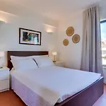 Al - Apartamento Moural
