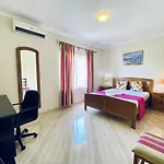 Quarteira Central By Homing