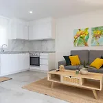Stunning Modern Apartment In Oura Beach